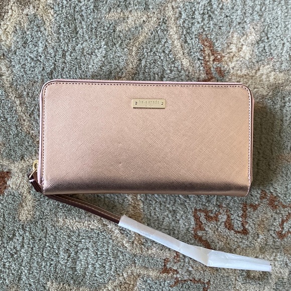 ✖️SOLD✖️NWOT Kate Spade Zip Wristlet Wallet - Blush Metallic - Picture 1 of 5